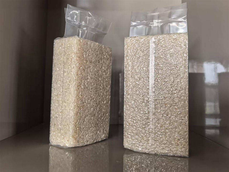 2kg Granular Material Automatic Vacuum Packaging Machine price